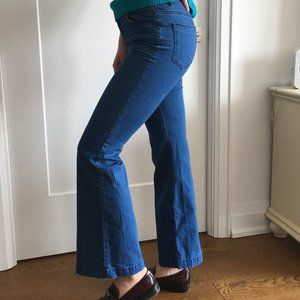 Vintage flare jeans with embroidery
